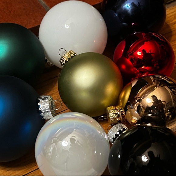 CUSTOM glass Christmas Ornament set of 4 - Picture 2 of 8